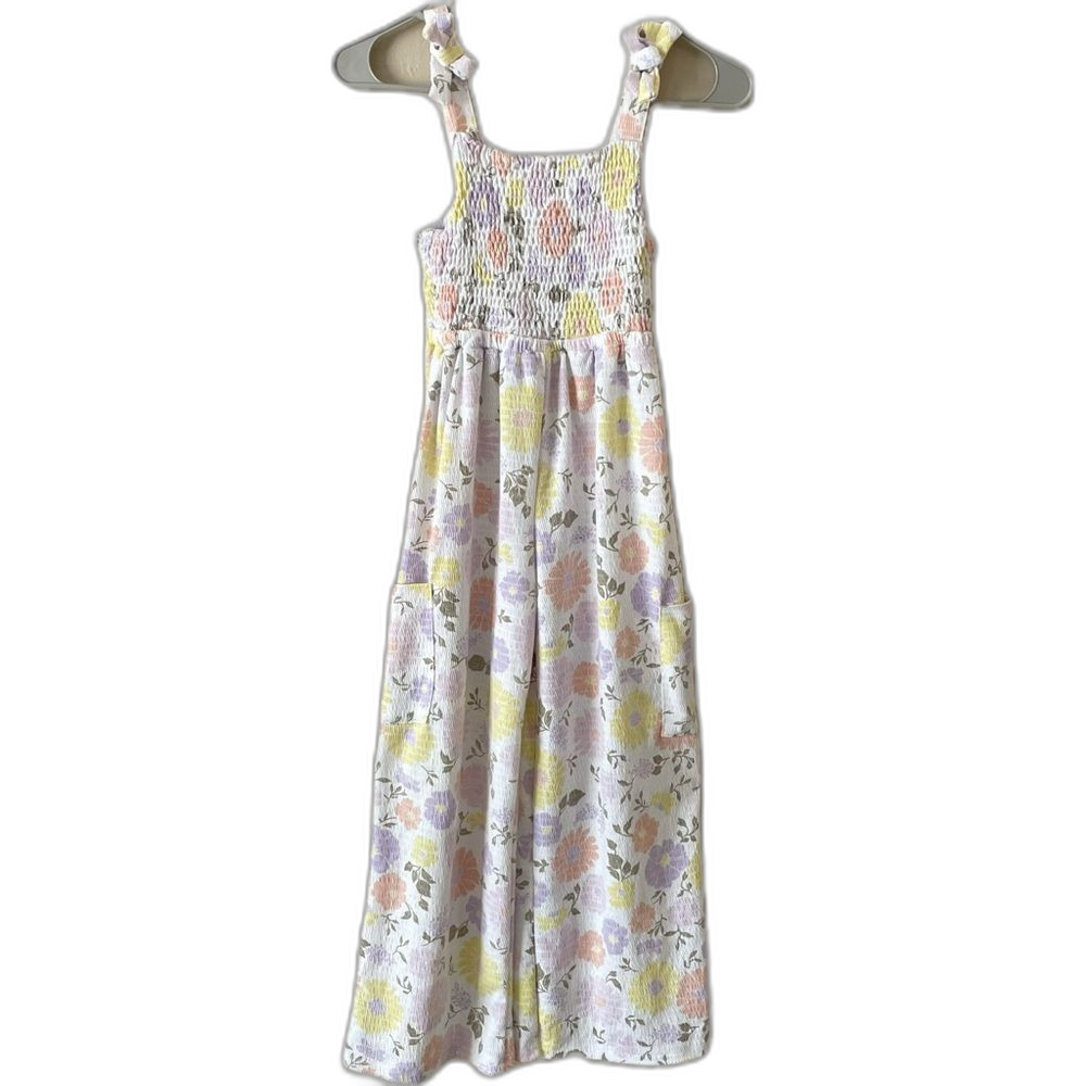 Paisley lane floral jumpsuit. Very stretchy! Girls size 10 pantsuit flare leg